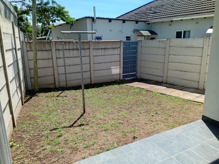 To Let 2 Bedroom Property for Rent in Vincent Eastern Cape
